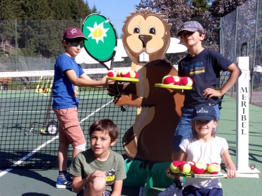 Tennis course for children (6-11 y/o) - 1h30 / day - Méribel