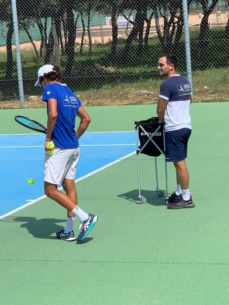 Tennis Camp + Tournaments (from 11 y/o) - Nîmes