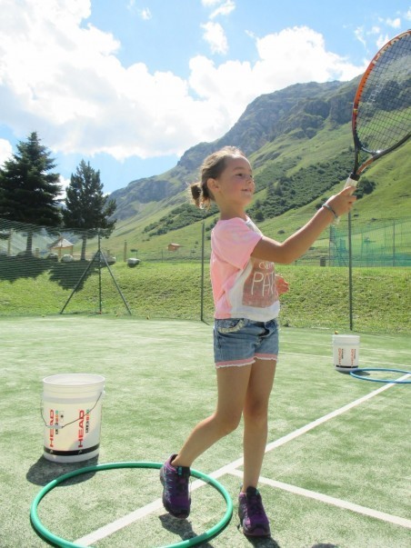 Children tennis course 1hr30/day (6-11 y/o) - Val d'Isère