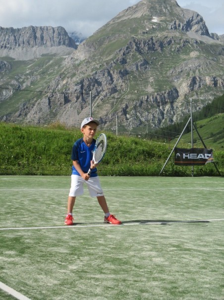 Children tennis course 1hr30/day (6-11 y/o) - Val d'Isère