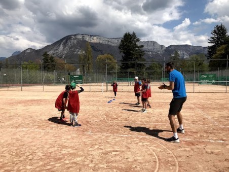copy Stage Tennis / Voile  journée (7-12 ans) - Annecy