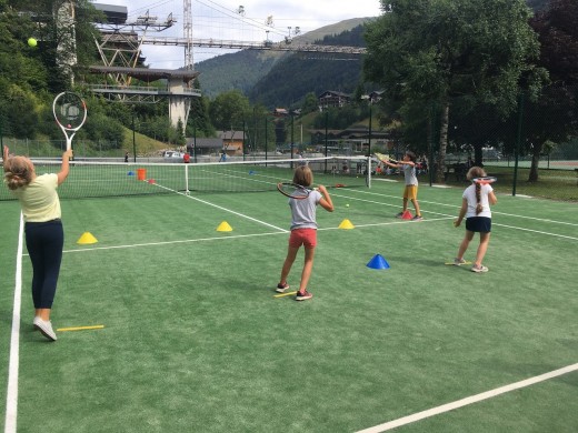 Stage tennis enfants 1h ou 1h30/jr (6-11 ans) - Morzine