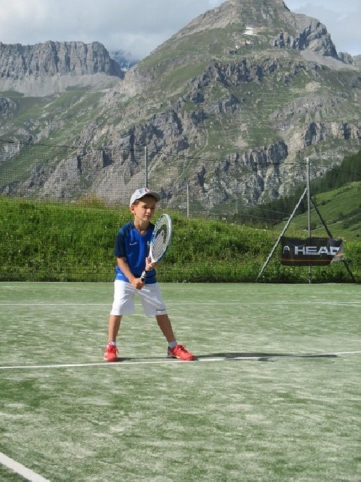 Children tennis course 3hr/day (6-11 y/o) - Val d'Isère